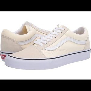 NWT White Sneakers by Vans (10.5)